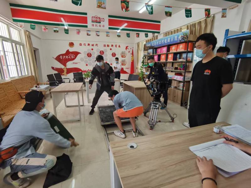 怀柔区广告片拍摄公司：极简主义践行者，少即是多的视觉哲学